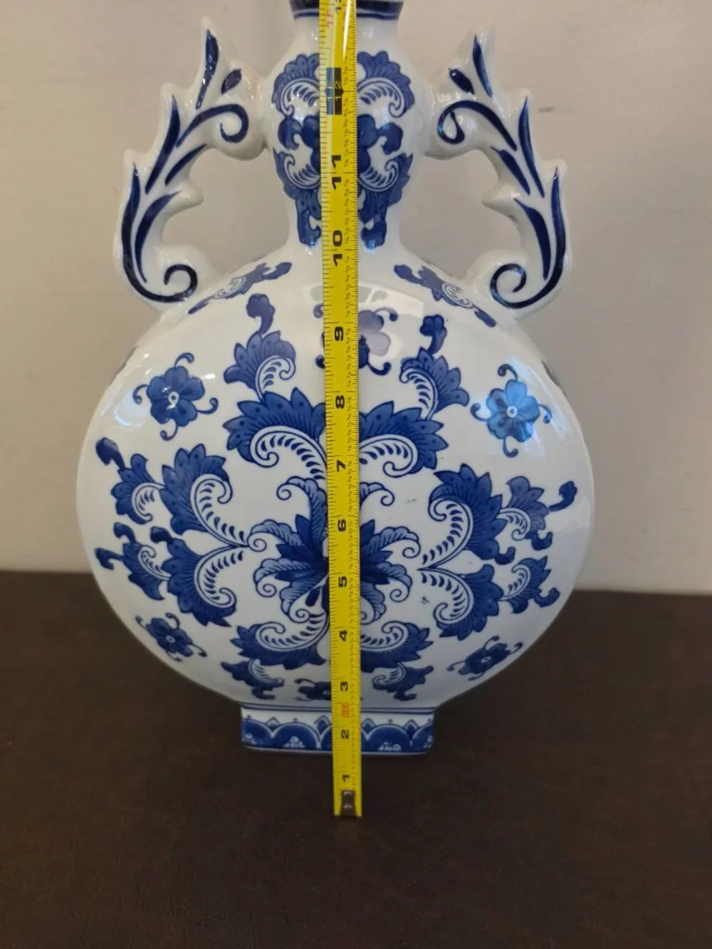 Vintage Blue & White Ornate Porcelain Chinoiserie Peacock Vase